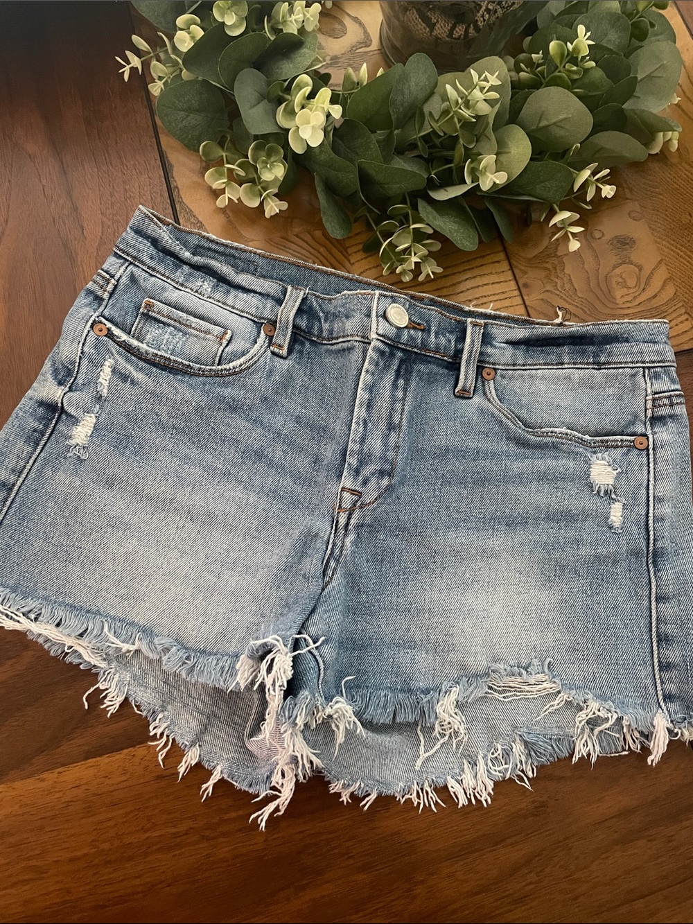 Blank NYC Light Blue Distressed Denim Shorts C19